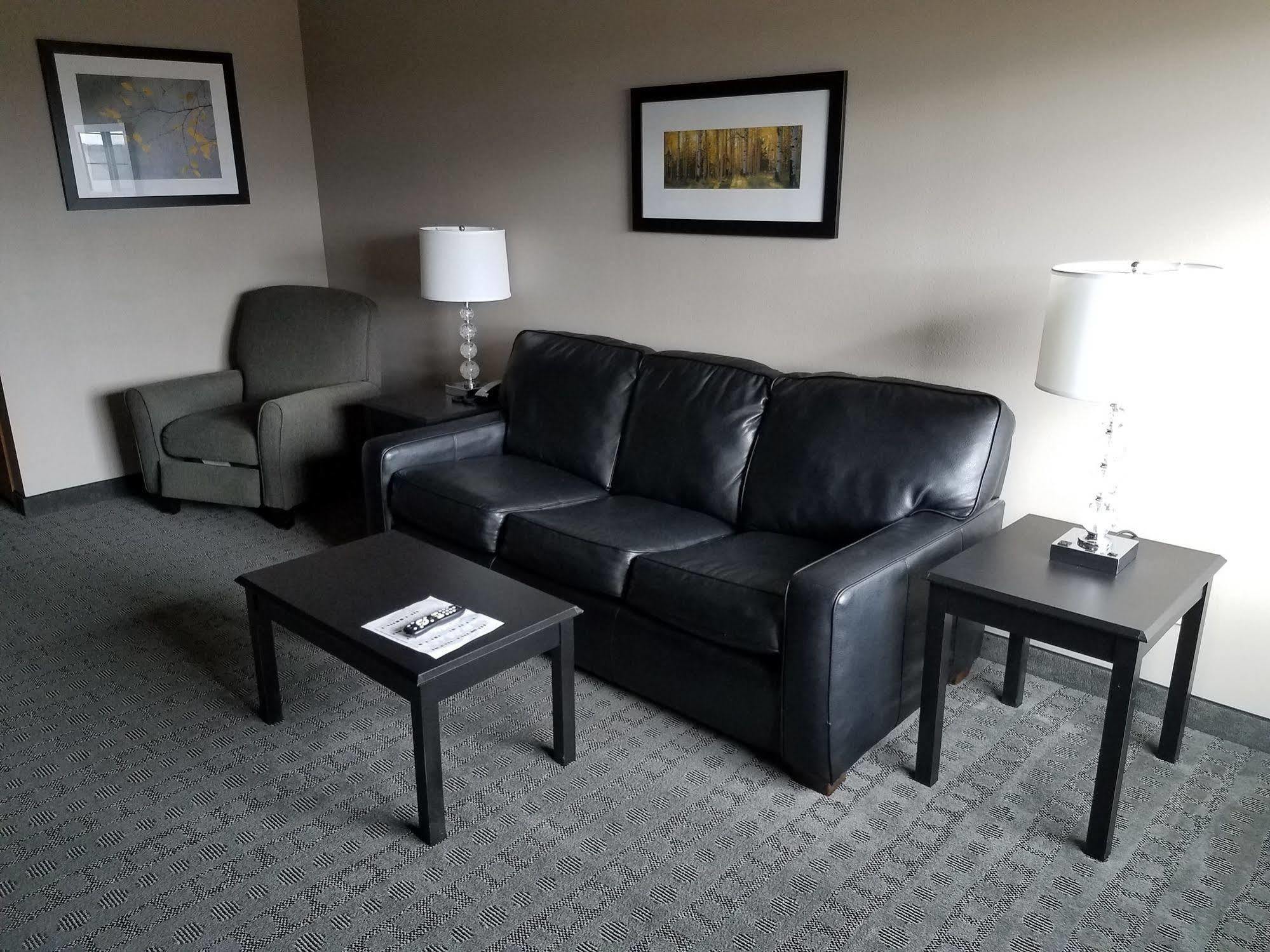 Hotel Okoboji & 4*